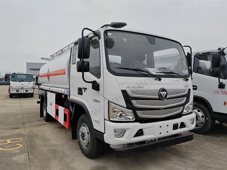 10 Cubic Oil Tank Truck Fuelling Vehicle