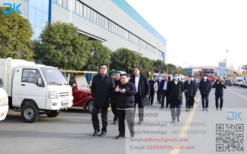 Višja vodstvena skupina FAW Jiefang Group Co., Ltd je obiskala Chengli Automo...